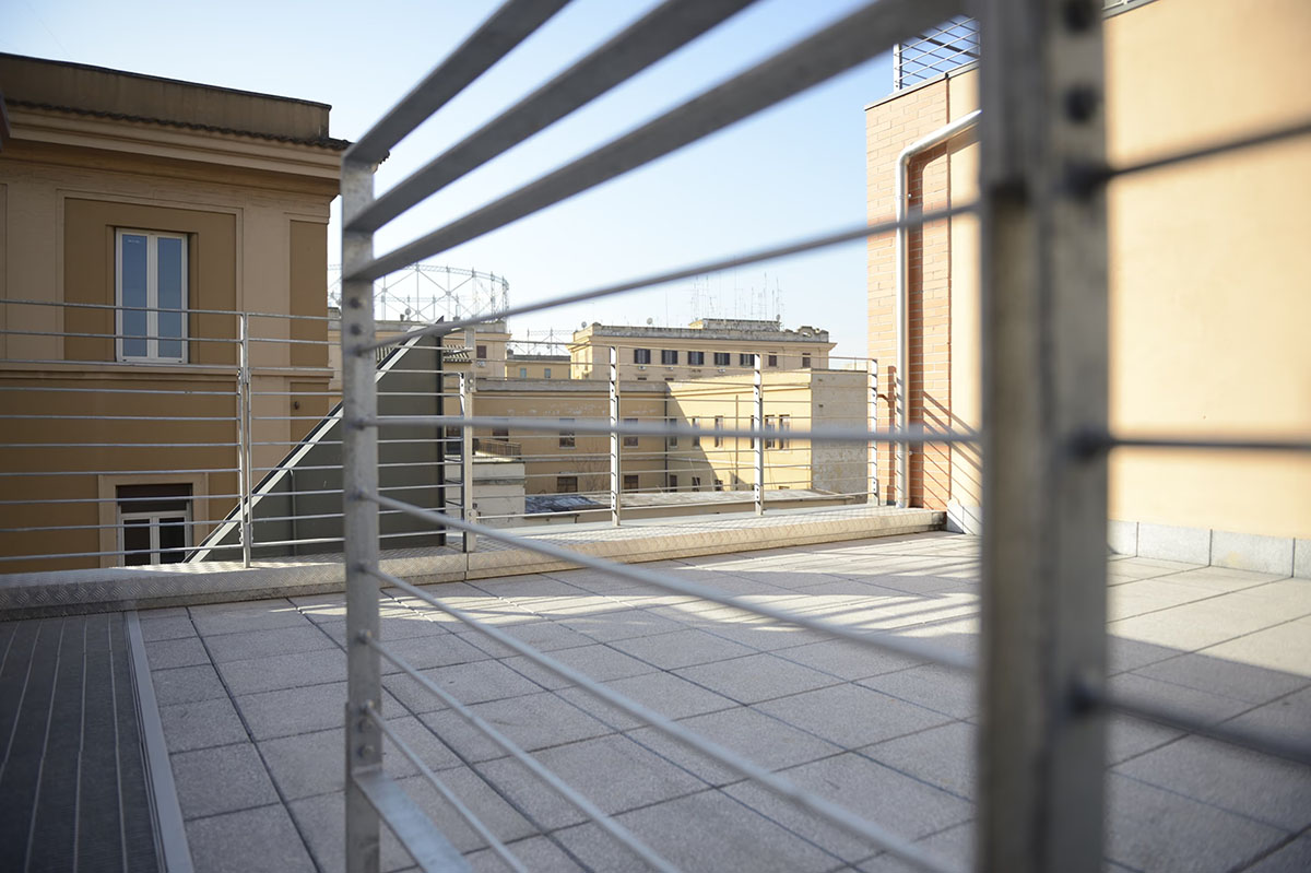 Ristrutturazione attivita commerciale esterni terrazzo