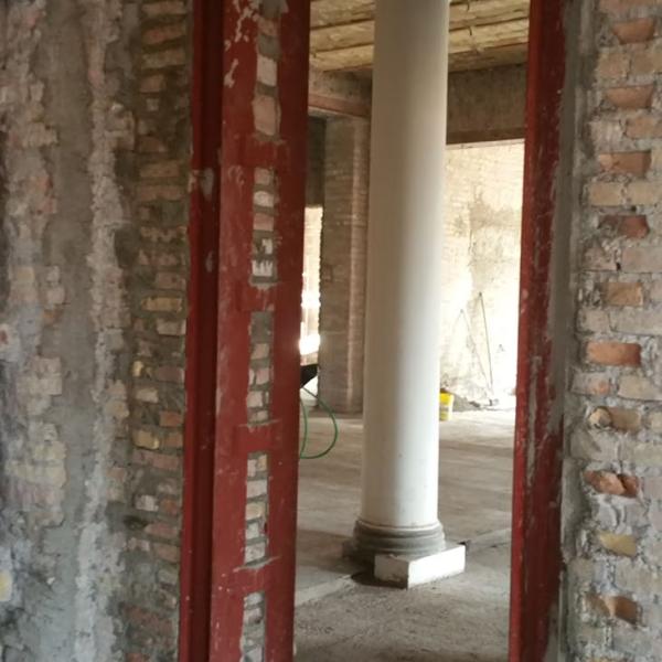 Consolidamenti vani porte
