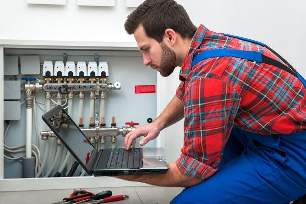 Manutenzione impianti idraulici idrici termici condizionamento
